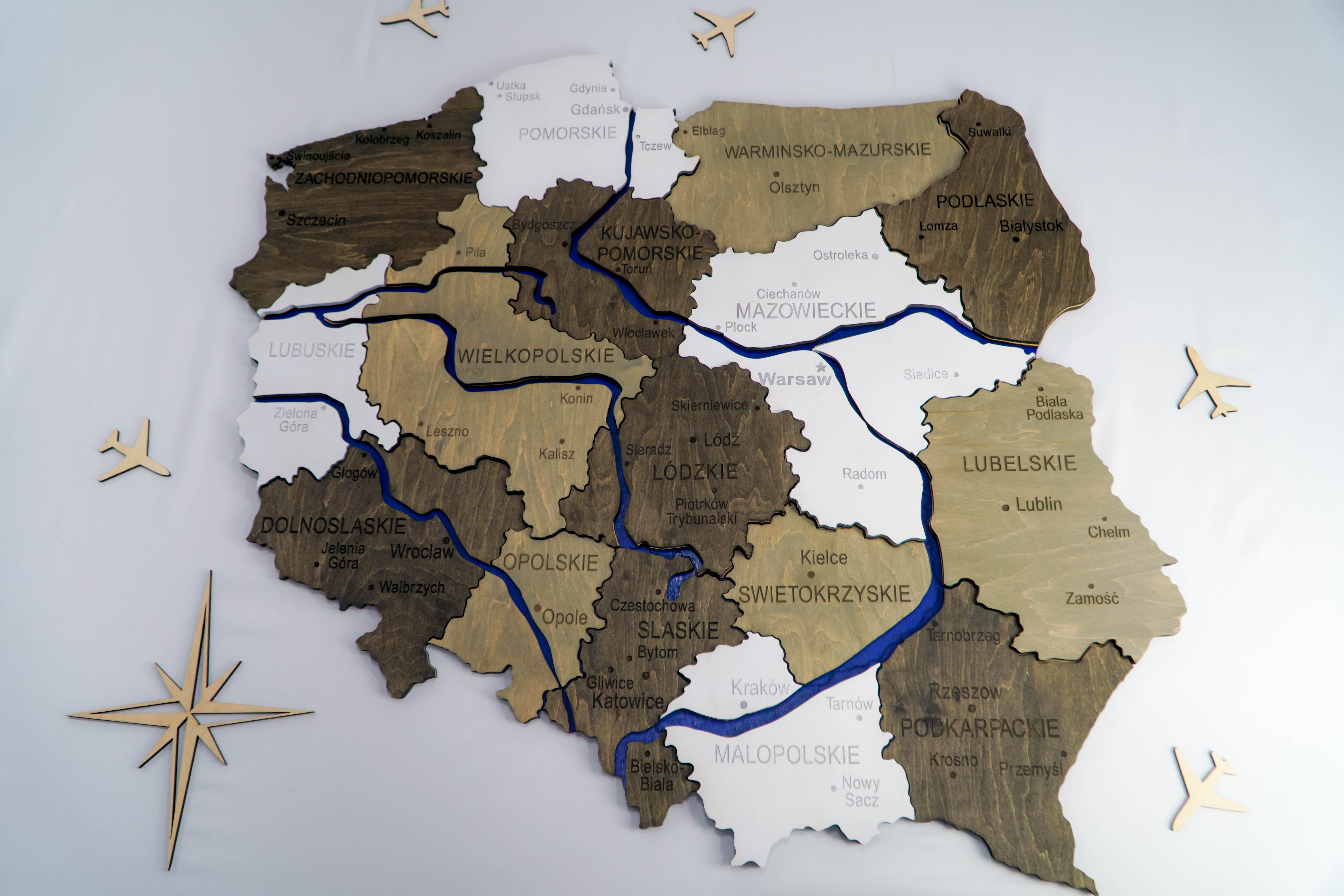 wooden-multilayer-map-of-poland-with-painted-rivers-color-black-white