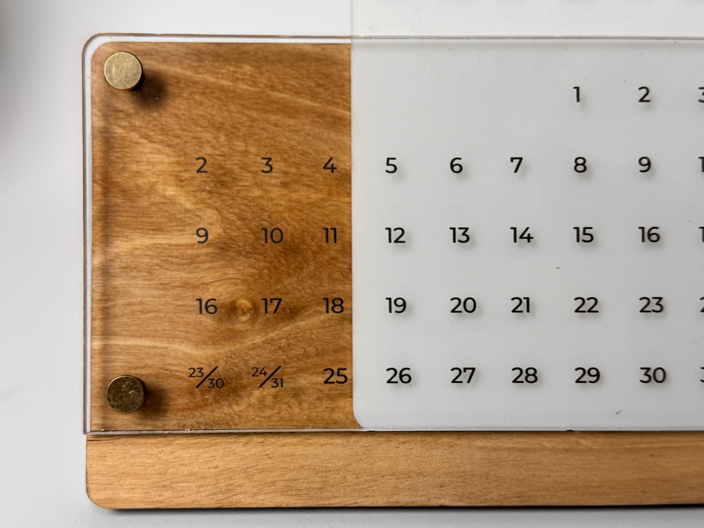 Universal Wooden Desk Calendar with Acrylic, Natural Silver Bark Wood