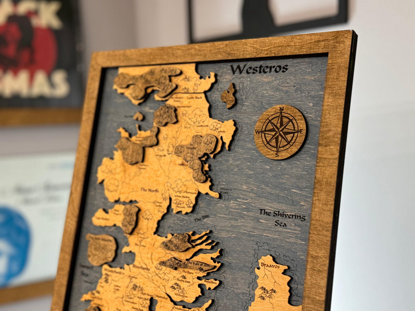 Game of Thrones map, in Prime color, measures 50x30 cm