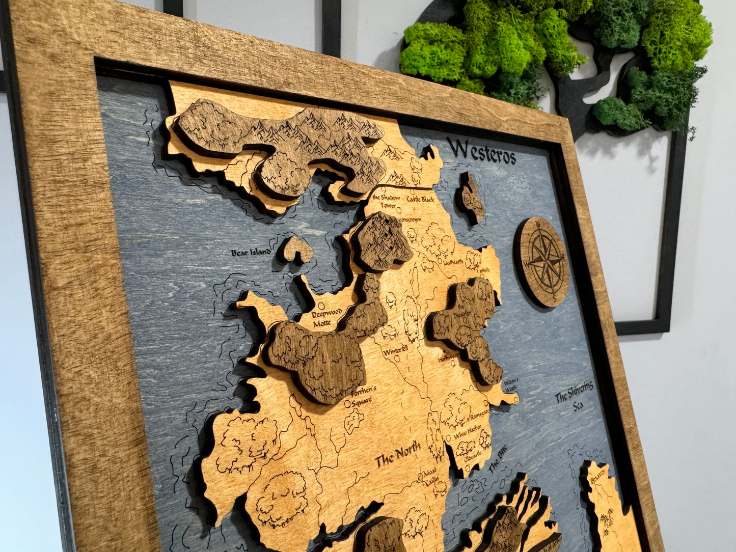 Game of Thrones map, in Prime color, measures 50x30 cm