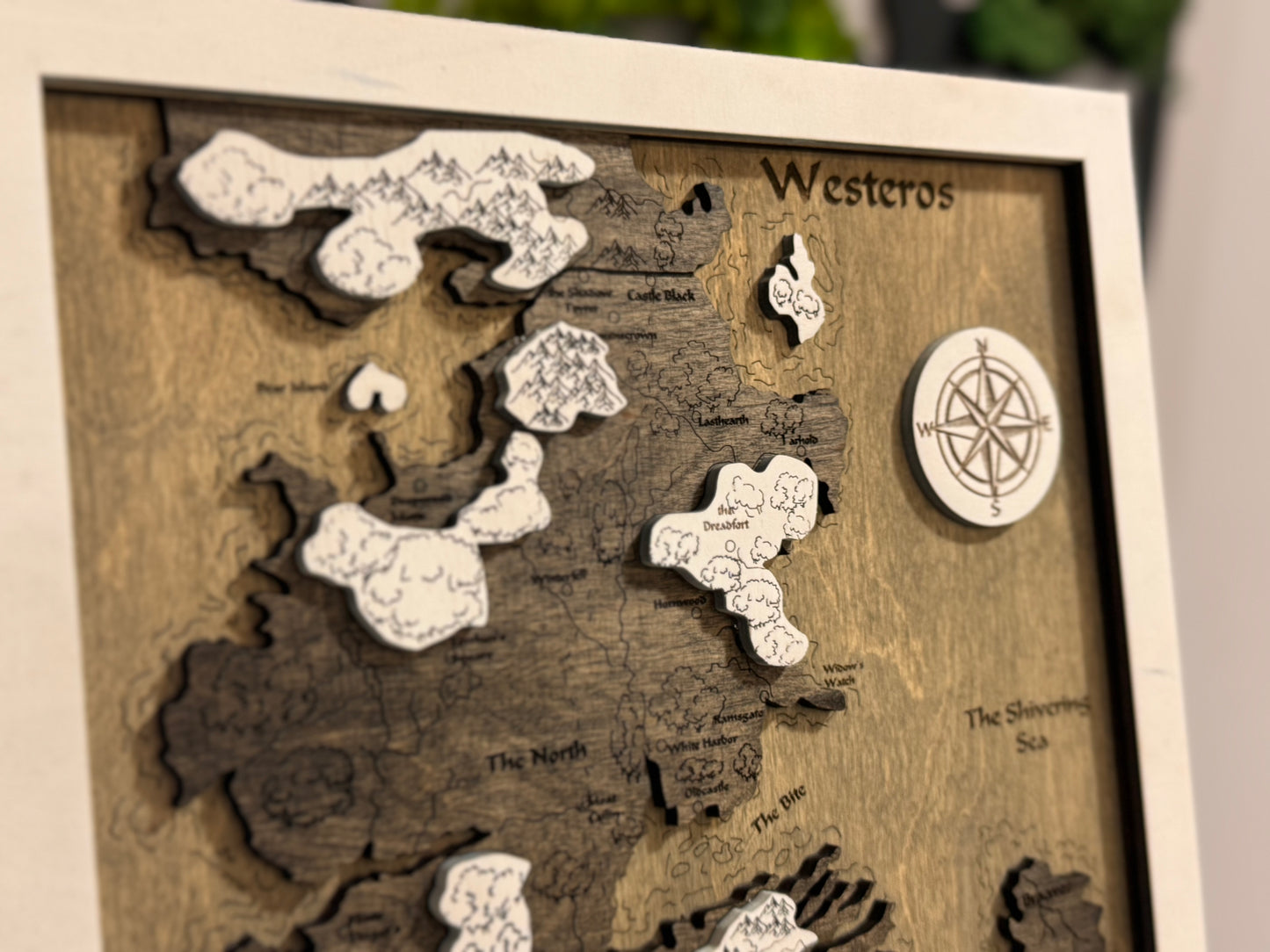 Game of Thrones map, in Grunge color, measures 50x30 cm