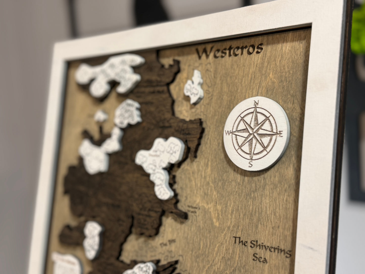 Game of Thrones map, in Grunge color, measures 50x30 cm