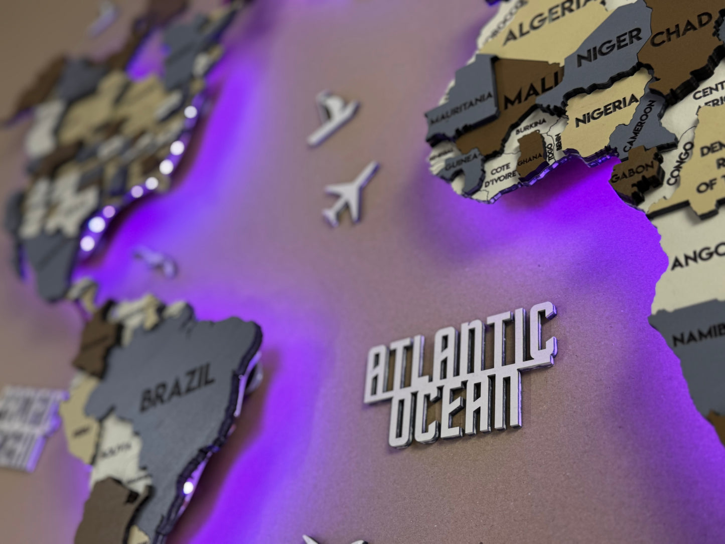 LED 3D Multilayer wooden world map color Indi