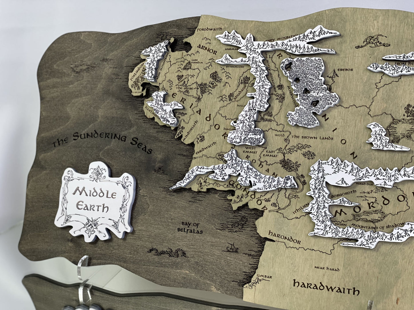 The Middle-earth map, in Verde color, 50x28 cm