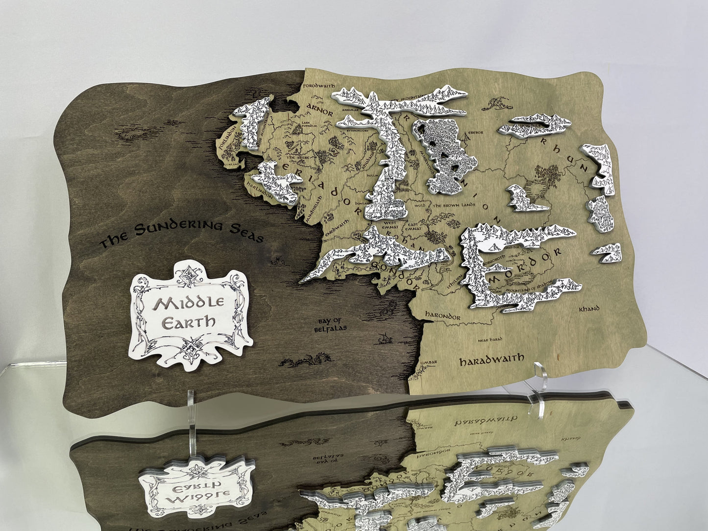 The Middle-earth map, in Verde color, 50x28 cm