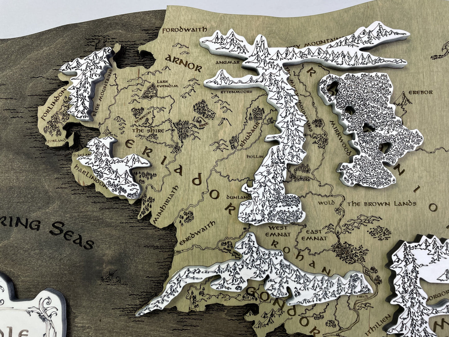 The Middle-earth map, in Verde color, 50x28 cm