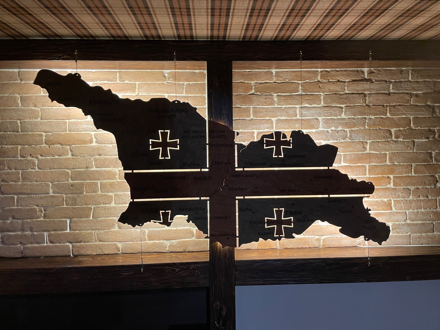 Georgia LED map on acrylic glass with backlighting between regions color Flag