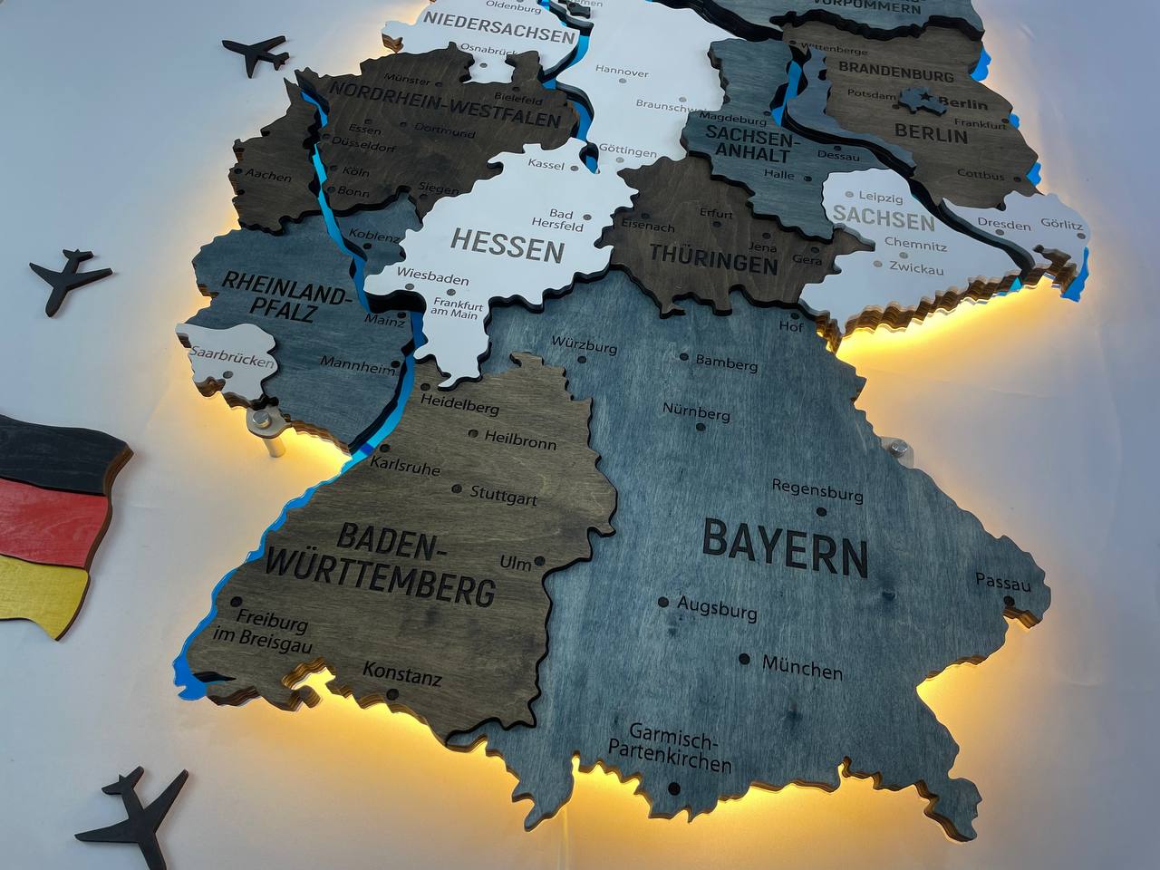 acrylic-map-of-germany-with-rivers-loft-color