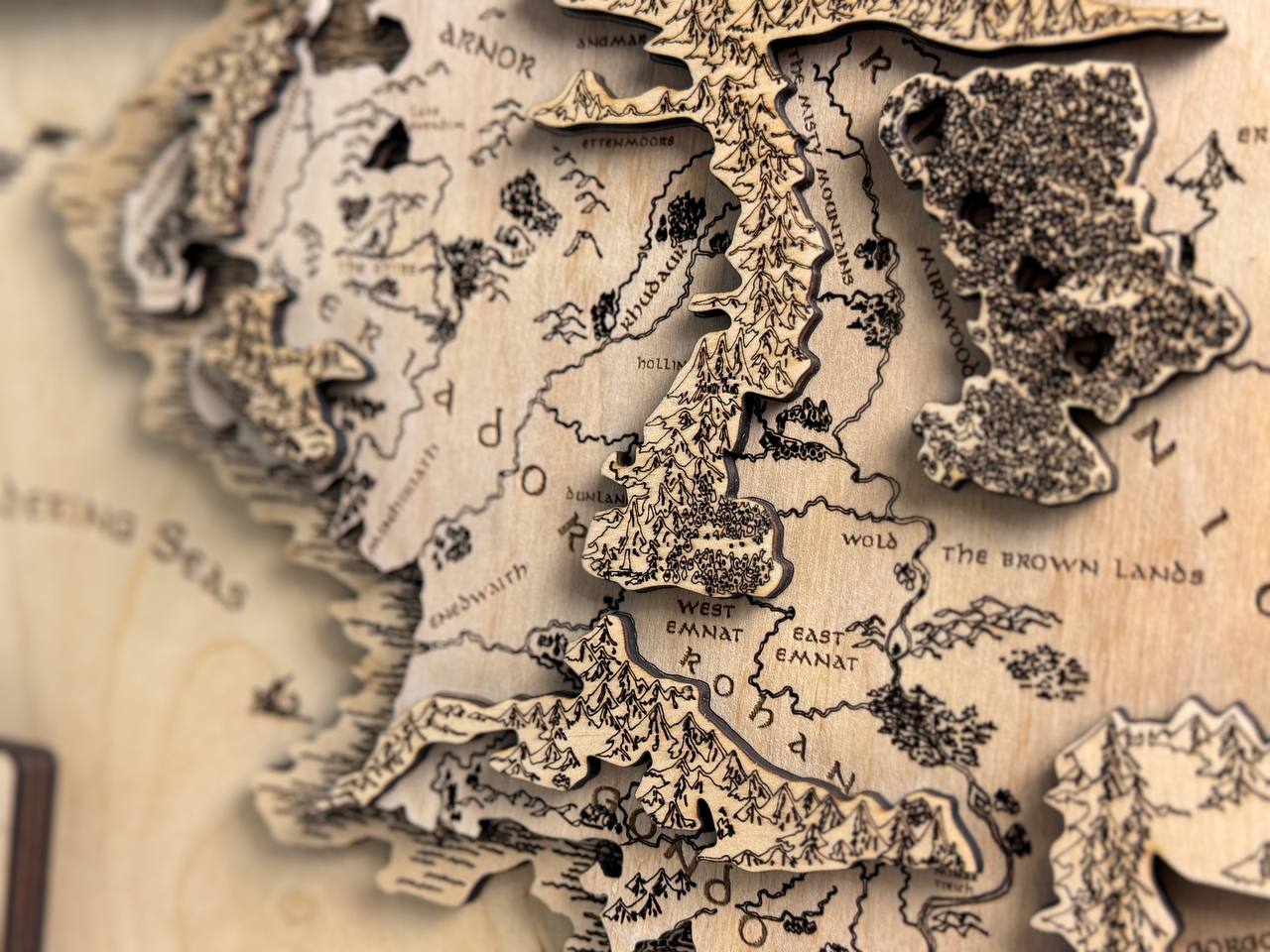 Lord of the Rings map, in Natural color, measures 50x29 cm