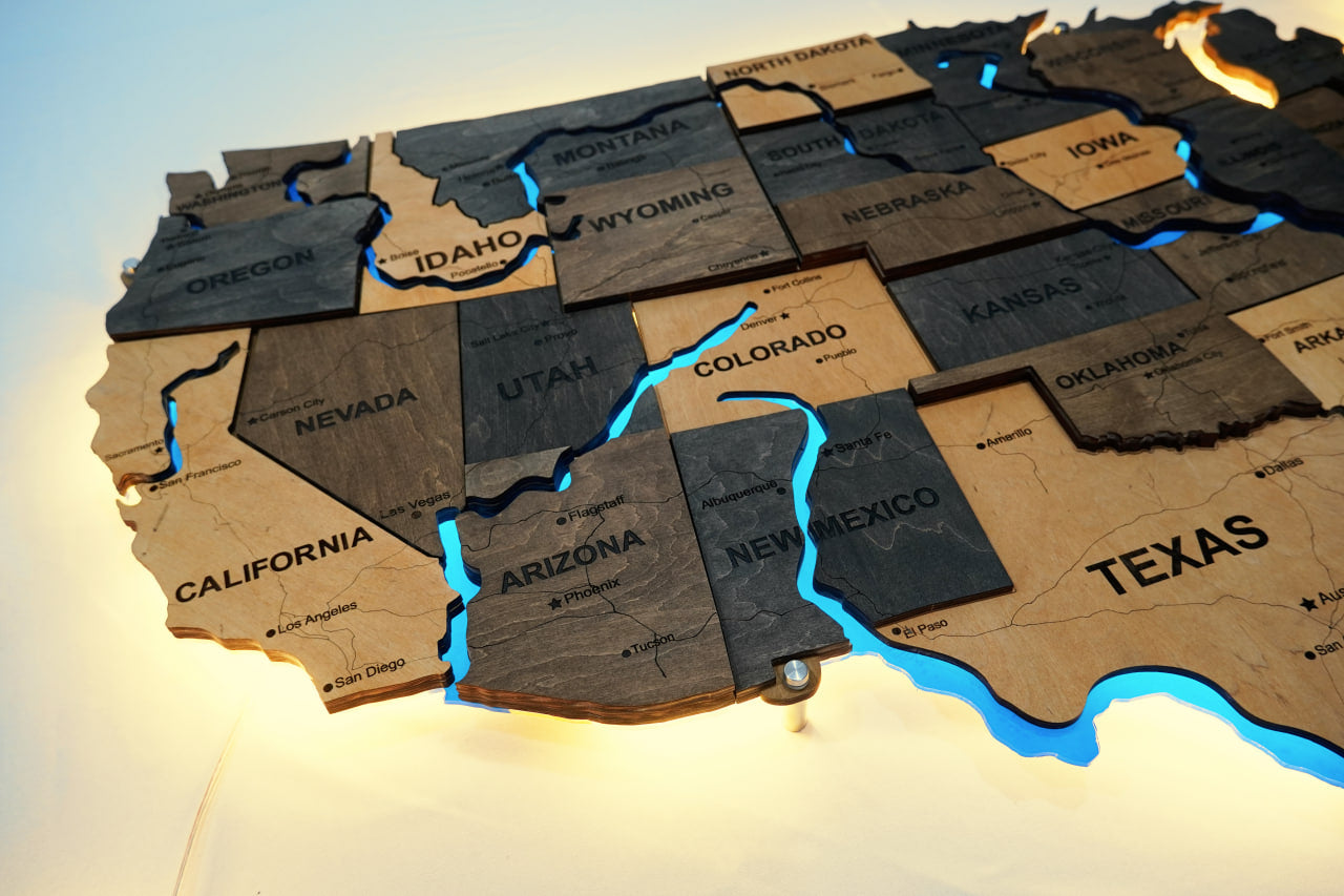 The USA LED map on acrylic glass with acrylic rivers, roads and backlighting between states color Brut