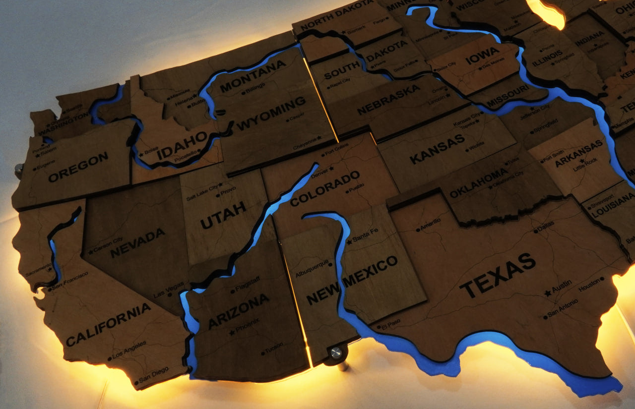 The USA LED map with rivers, color Light Tree