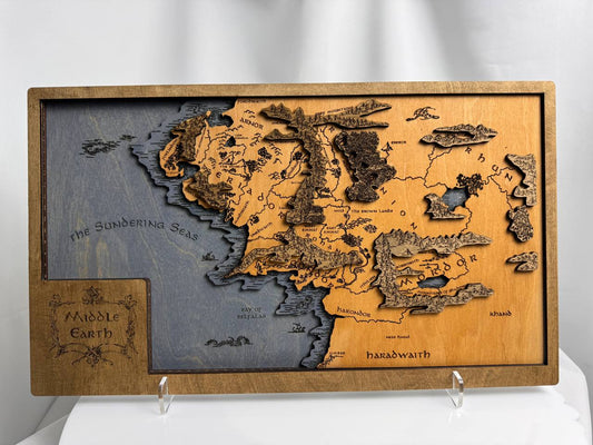 Lord of the Rings map, in Standard color, measures 50x29 cm