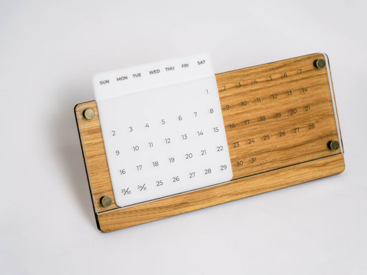 Universal Wooden Desk Calendar with Acrylic, Natural Silver Bark Wood