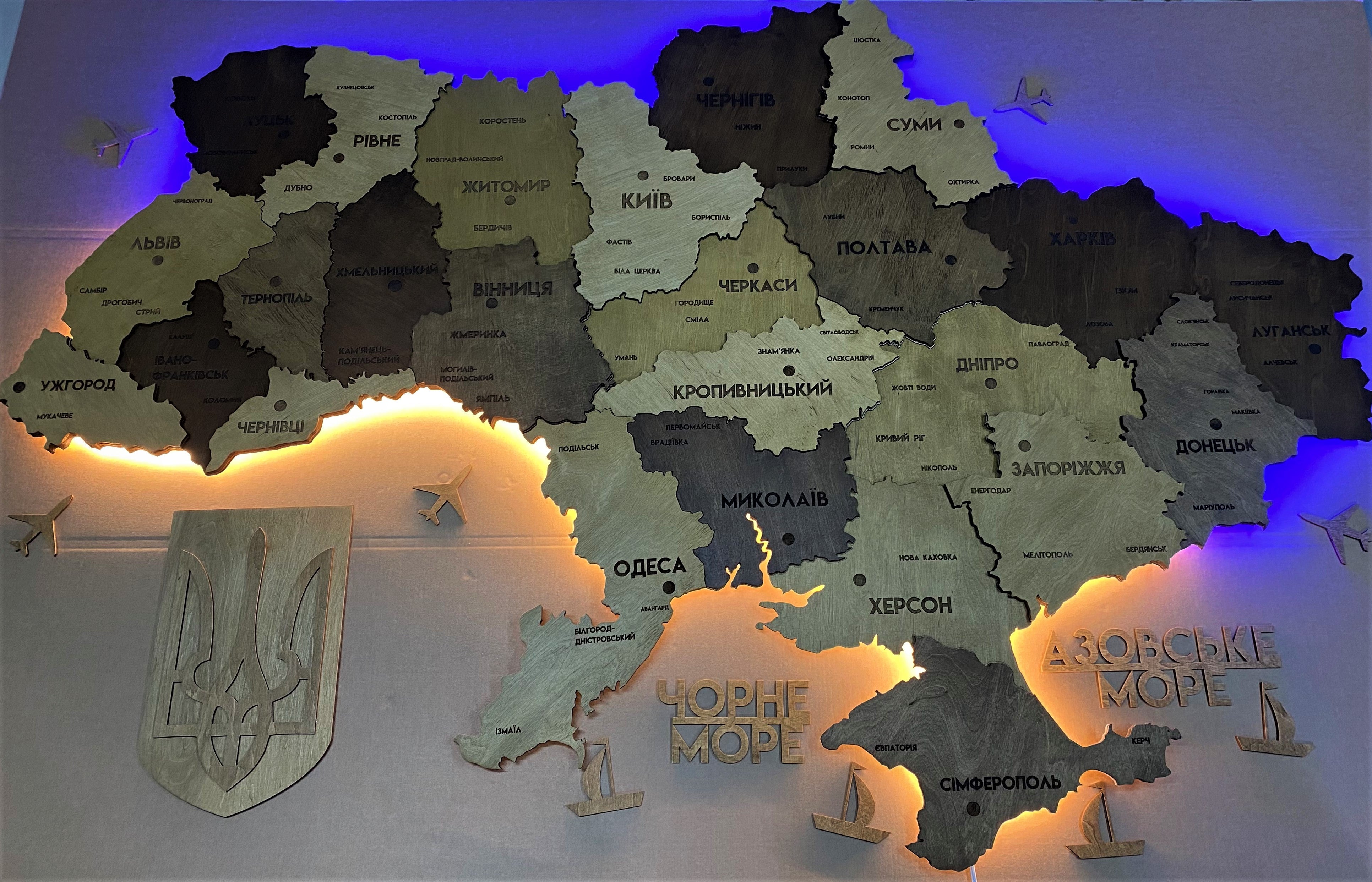 multilayer-ukraine-led-map-color-elis