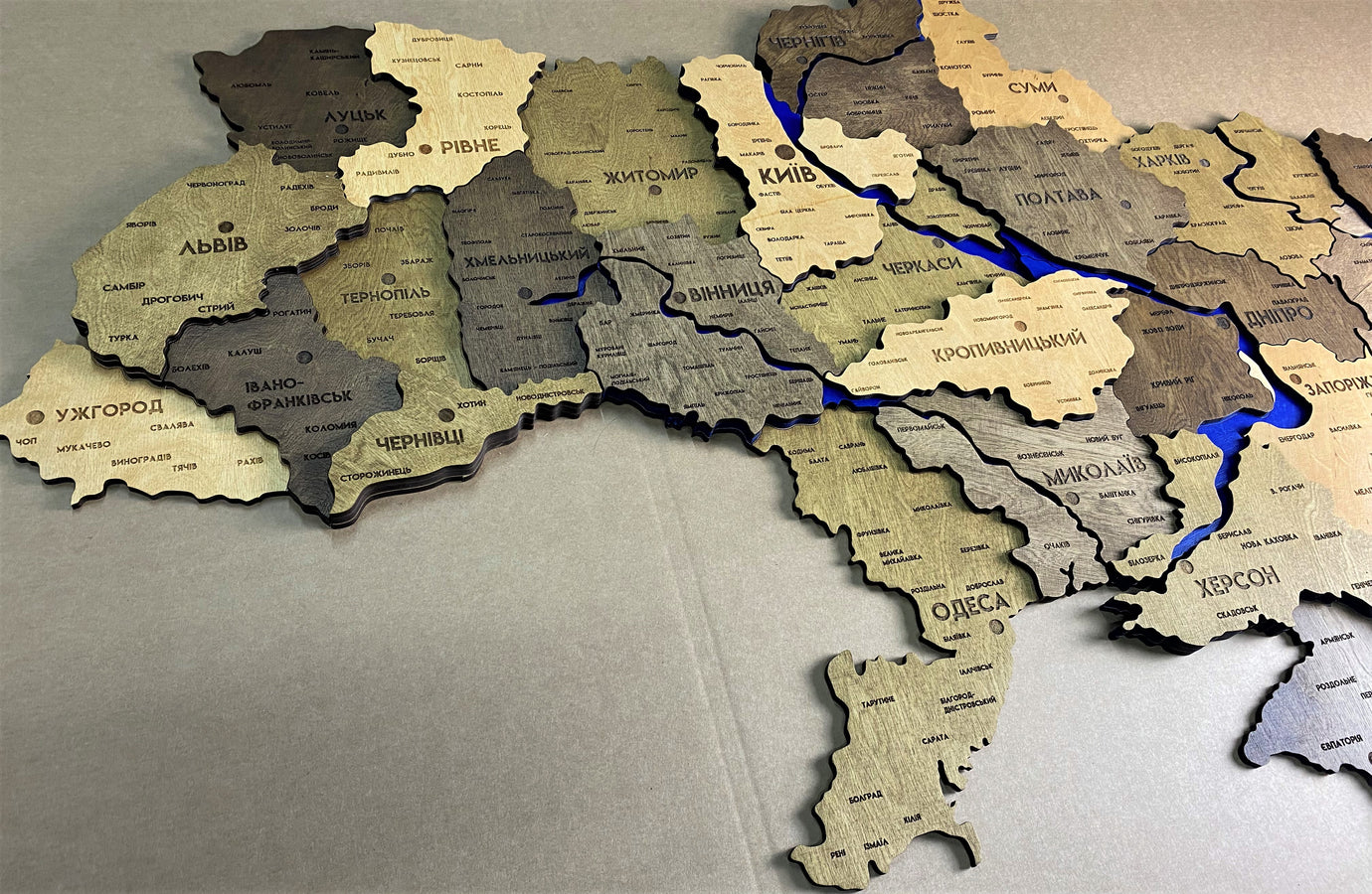 Detailed Ukraine 3D map with rivers color Elis