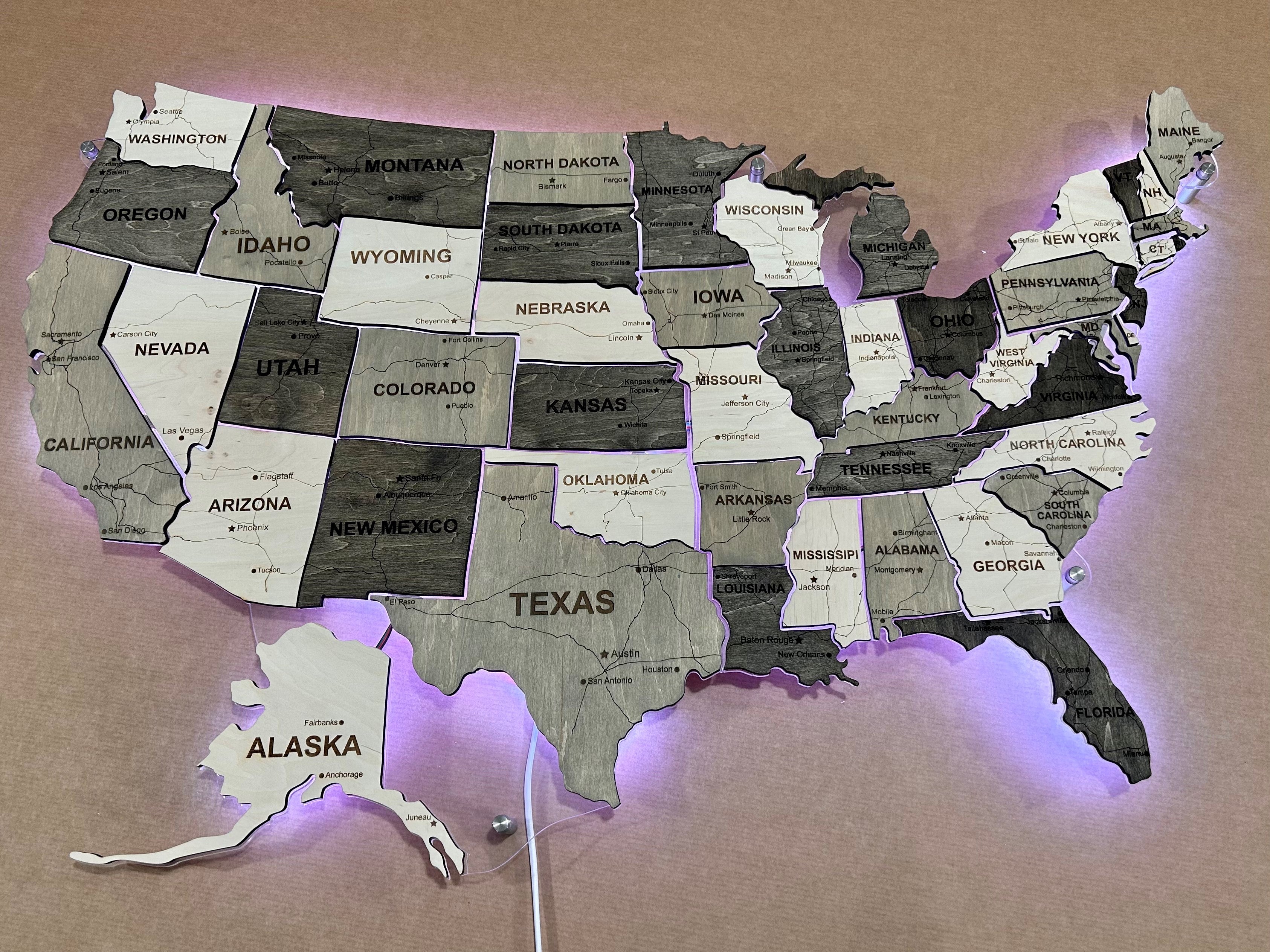 usa-led-map-on-acrylic-glass-with-roads-and-backlighting-between-states-color-black-white