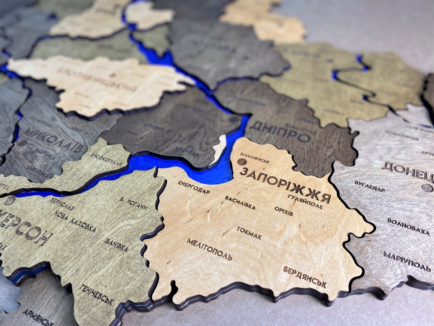 Detailed Ukraine 3D map with rivers color Elis