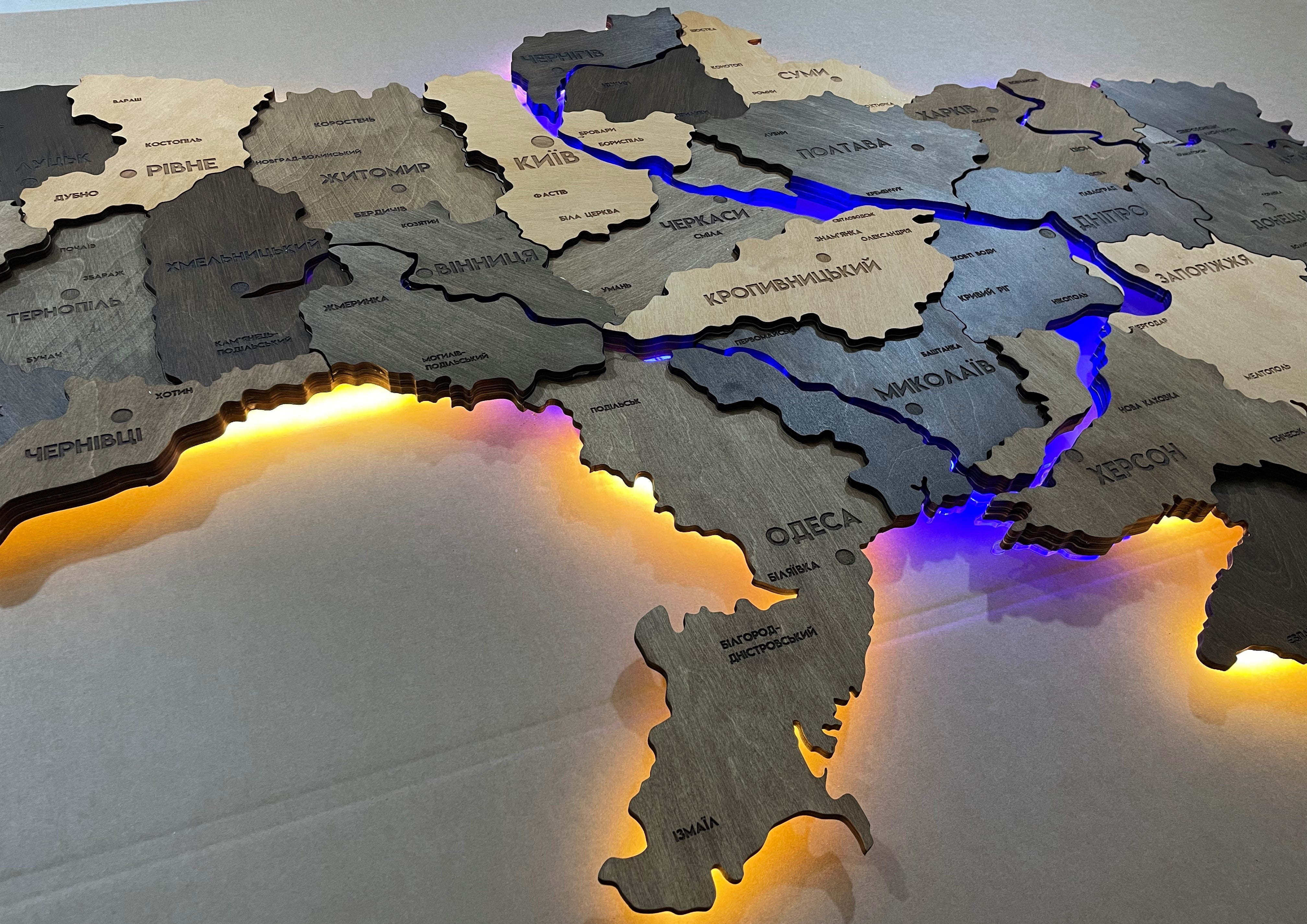 multilayer-ukraine-led-map-with-backlighting-of-rivers-color-elis