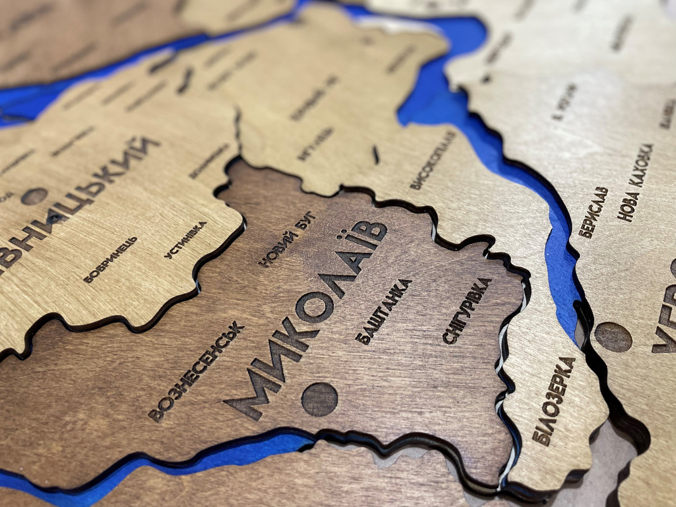 Detailed Ukraine 3D map with rivers palette Oak