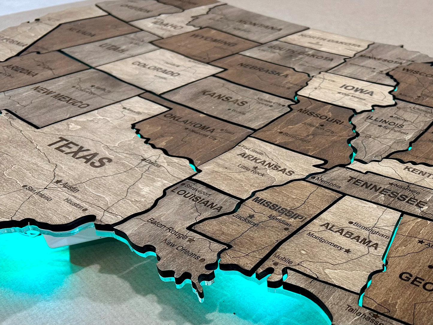 The USA LED RGB map on acrylic glass with roads and backlighting between states palette Rosewood