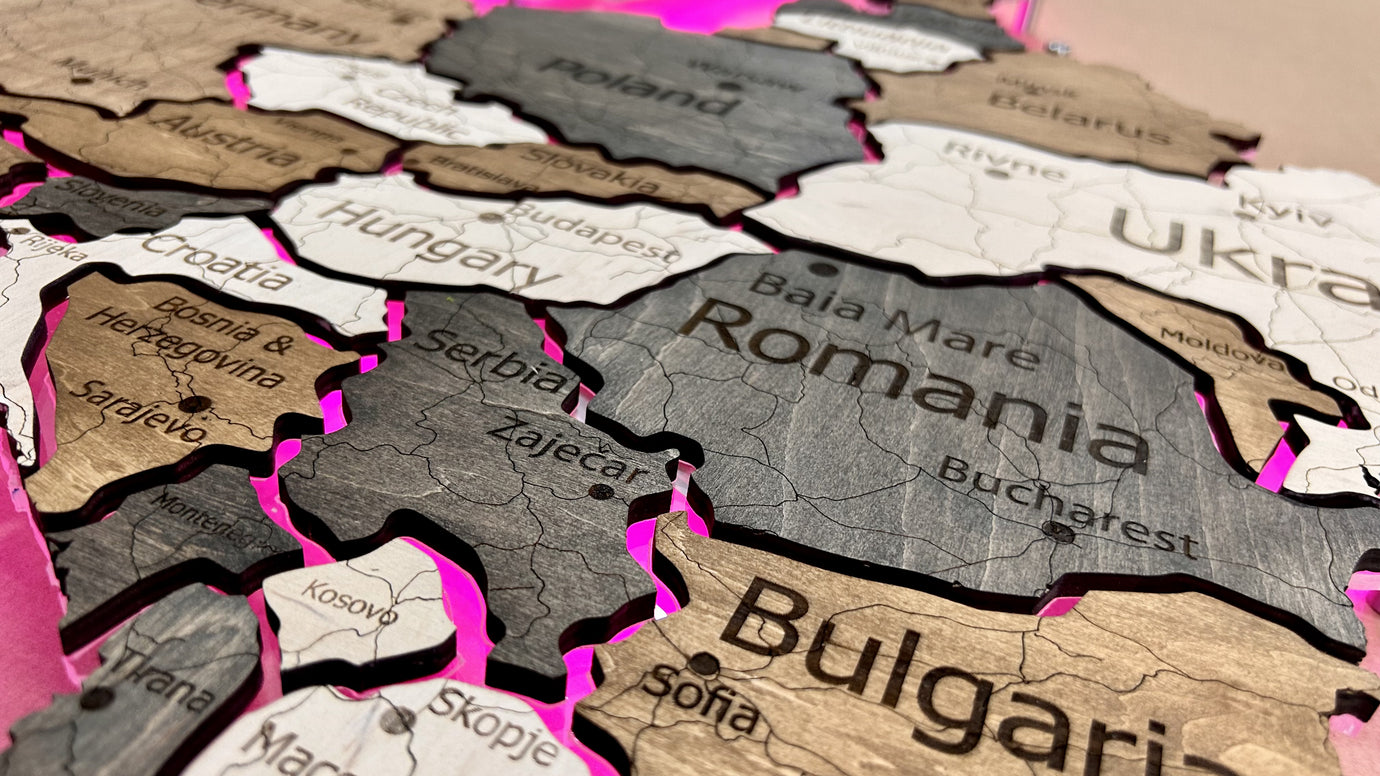 Europe LED RGB map on acrylic glass with backlighting between countries color Wander