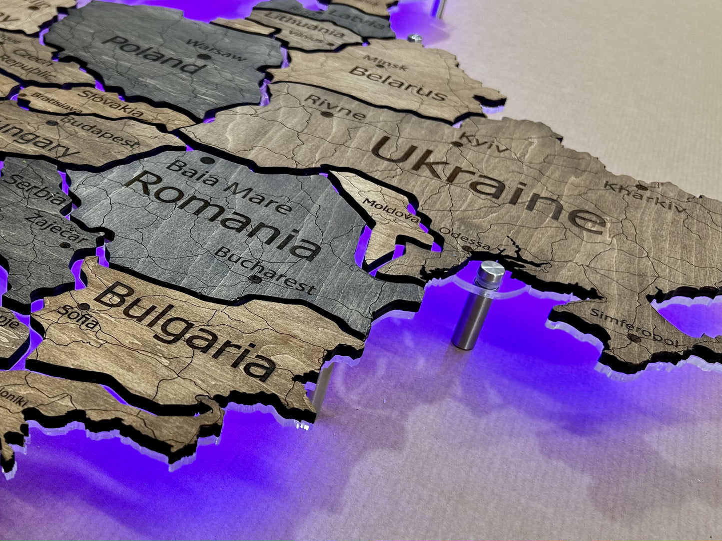 Europe LED RGB map on acrylic glass with backlighting between countries color Dark Tree