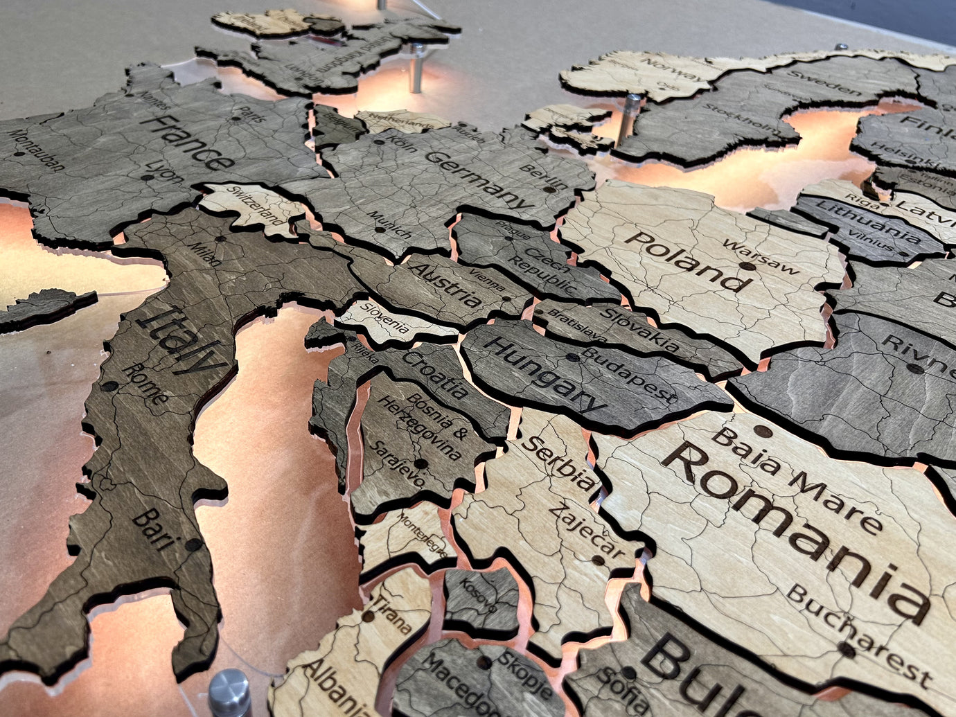Europe LED map on acrylic glass with backlighting between countries color Nobel