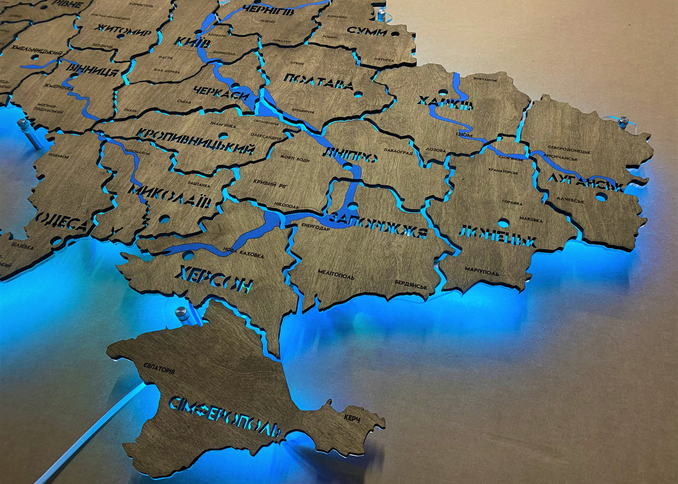 Ukraine LED RGB map on acrylic glass with rivers and backlighting  between regions color Venge 1